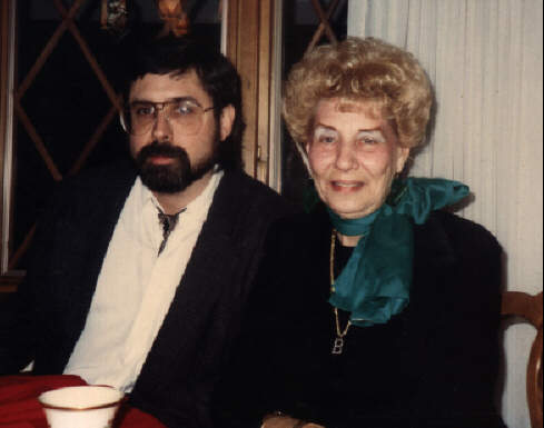 Me & Mom, Xmas 1989